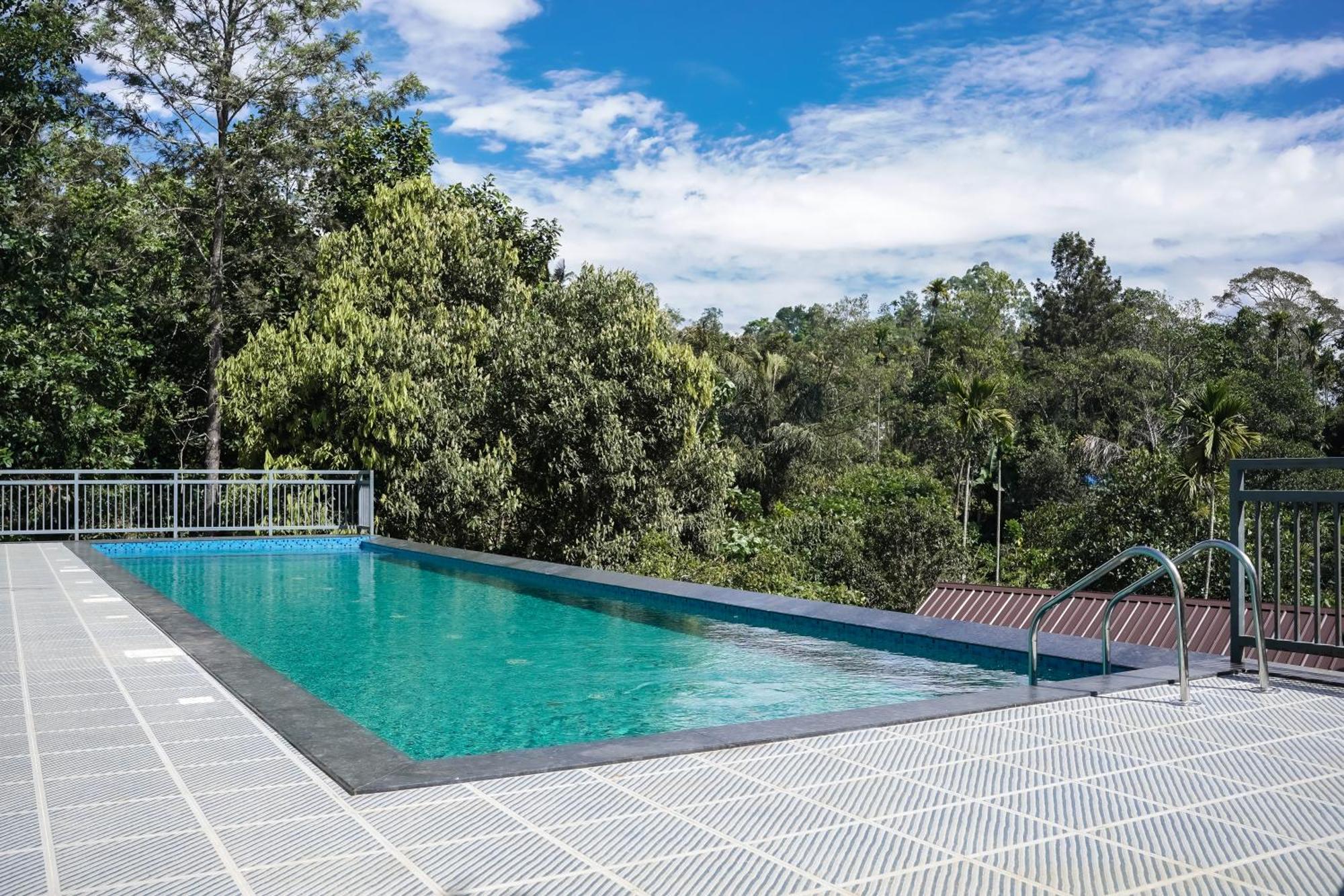 Munnar Ice Queen Resorts Екстер'єр фото